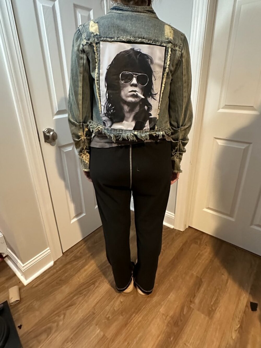 Distressed Cropped Upcycled Rolling Stones Keith Richards Jean Jacket - Picture 2 of 7